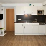 Leni-1 By Interhome Apartamento Fliess